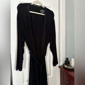 Torrid Super Soft Robe w/ Lace Trim